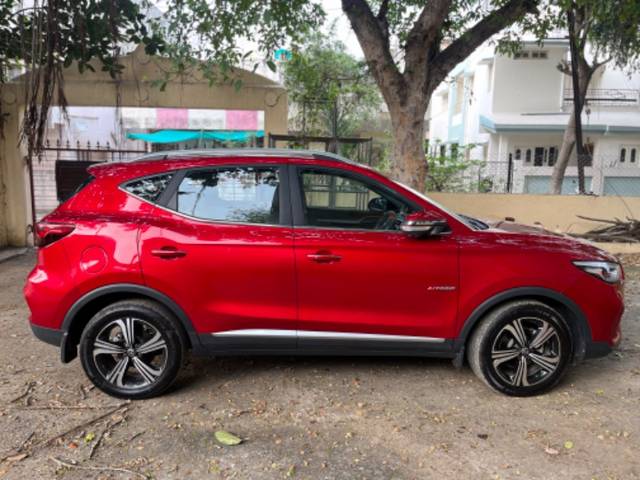 https://images10.gaadi.com/usedgaadi-sellcar/UsedCar/d177fb28-8a77-48fa-9d0c-51e2fec81050/15e93654-7c3a-45dc-bdd5-614d1037aaf8.jpeg?imwidth=6401