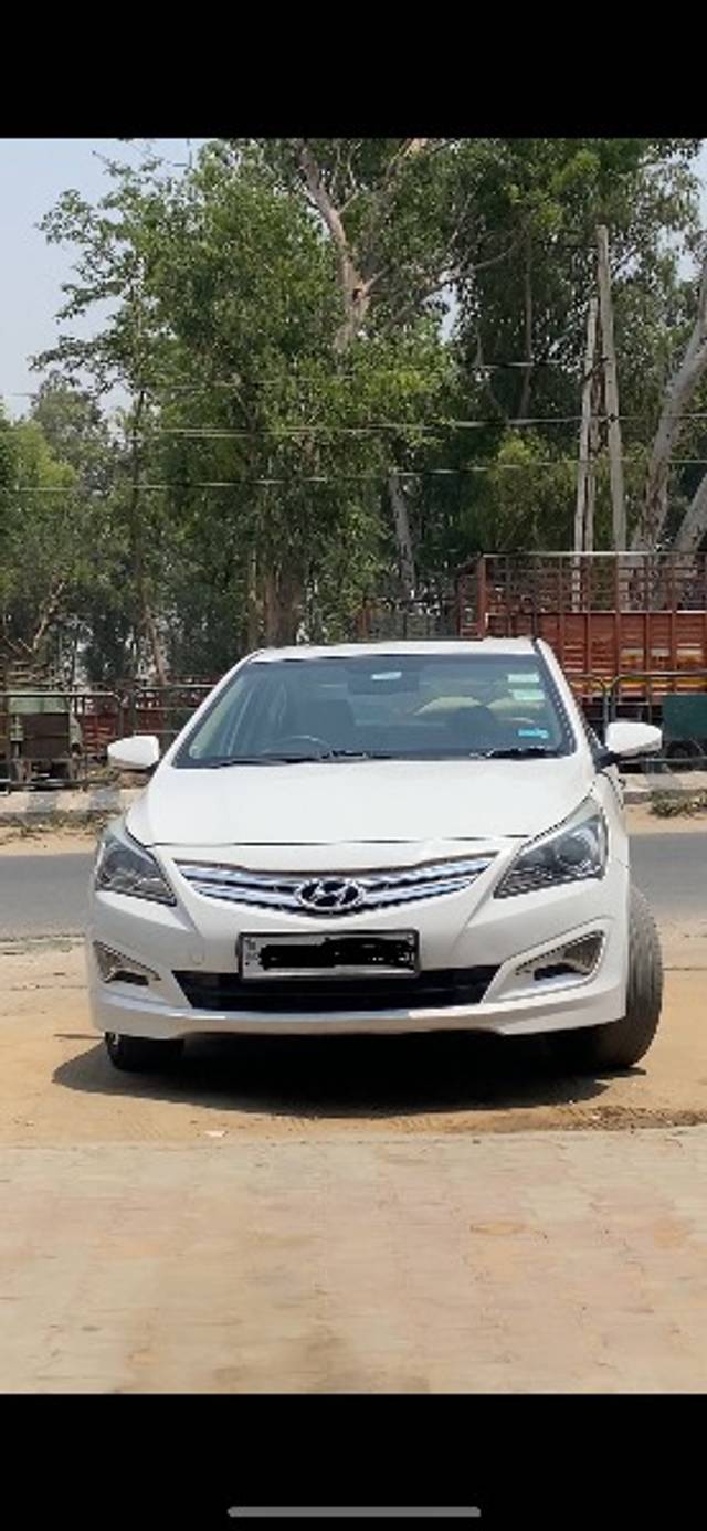 https://images10.gaadi.com/usedgaadi-sellcar/UsedCar/d1cbd14b-dfa9-47e0-b50f-2b89eb3a08b2/f488bf7e-75d2-4e7e-b309-07b3ac7314ae.png?imwidth=6400