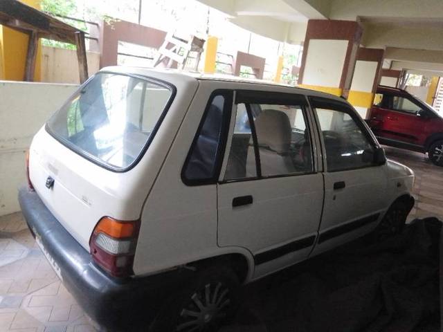 https://images10.gaadi.com/usedgaadi-sellcar/UsedCar/d261149a-ce66-4b7e-8c79-5390ad571497/14a1446b-6ceb-43e8-8436-52ab6f43a582.jpg?imwidth=6401