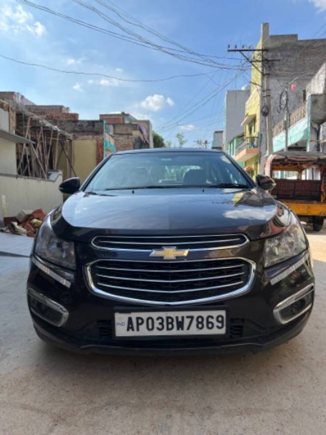 https://images10.gaadi.com/usedgaadi-sellcar/UsedCar/d275bb7c-1342-41fc-93e2-b775125ce1a1/adb213b1-fa28-49a2-a9a3-e6d3c4a0abd8.jpeg?imwidth=6400
