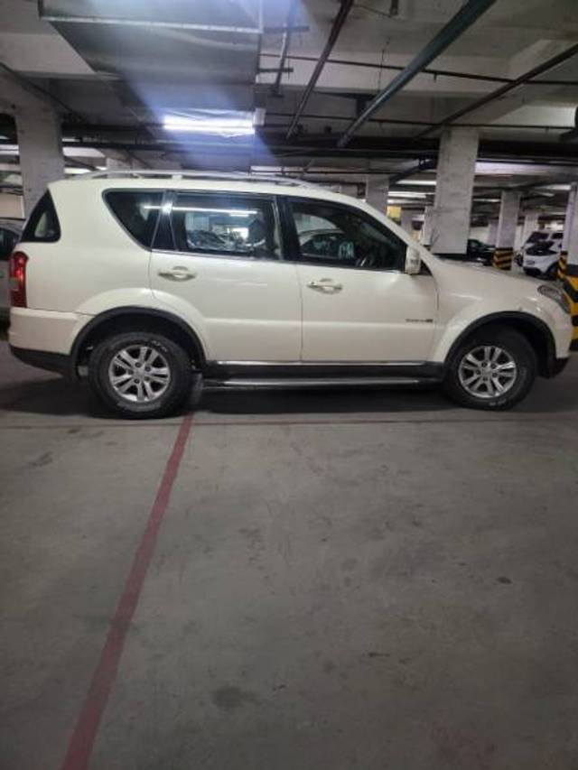 https://images10.gaadi.com/usedgaadi-sellcar/UsedCar/d2b5218d-6e29-47be-946b-c5b91fc4807c/227121e6-6178-4408-84fc-035f719e6433.jpg?imwidth=6401