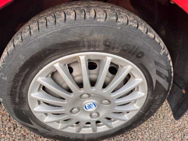 https://images10.gaadi.com/usedgaadi-sellcar/UsedCar/d2c3a326-3107-4119-b7c7-8cb669a61532/6d5a3dab-2ff1-43eb-b215-b363904f729c.jpeg?imwidth=6402