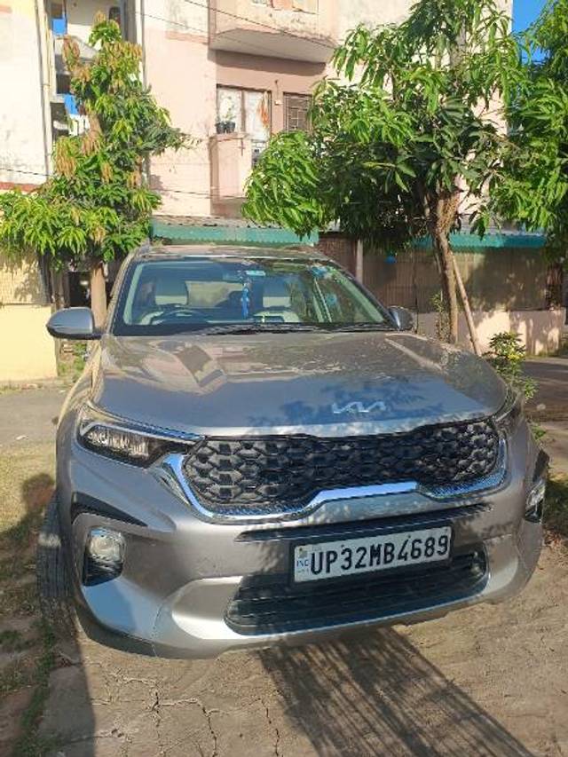 https://images10.gaadi.com/usedgaadi-sellcar/UsedCar/d2d62be4-a5ea-4b02-8afa-afd1c454235b/22ffe393-d571-4977-ae39-c03463b42225.jpg?imwidth=6400