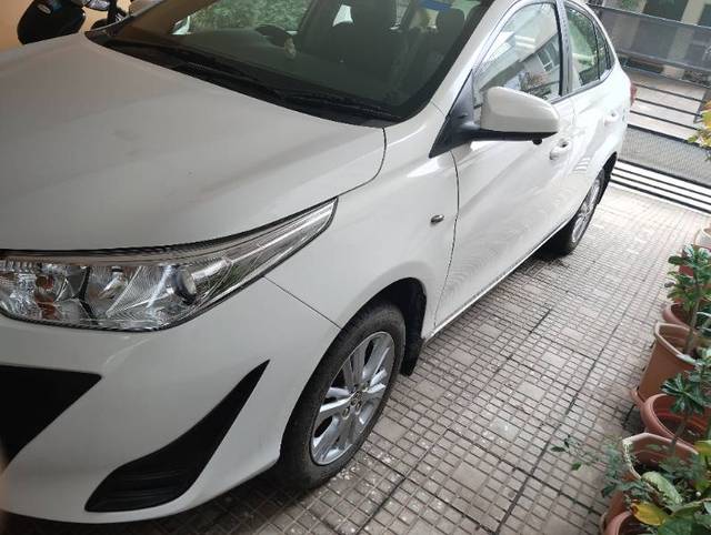 https://images10.gaadi.com/usedgaadi-sellcar/UsedCar/d3dc3e87-b854-4838-8954-8cf9d5b3e5ab/df7b4c04-8281-4c4d-96d5-dafa7e080f6a.jpg?imwidth=6402