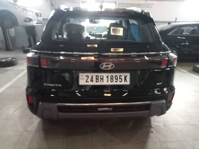 https://images10.gaadi.com/usedgaadi-sellcar/UsedCar/d43e1dec-39f3-4269-aaa8-cc44bd69109e/1c4121b1-5625-49b4-94c2-ac609041b909.jpg?imwidth=6400