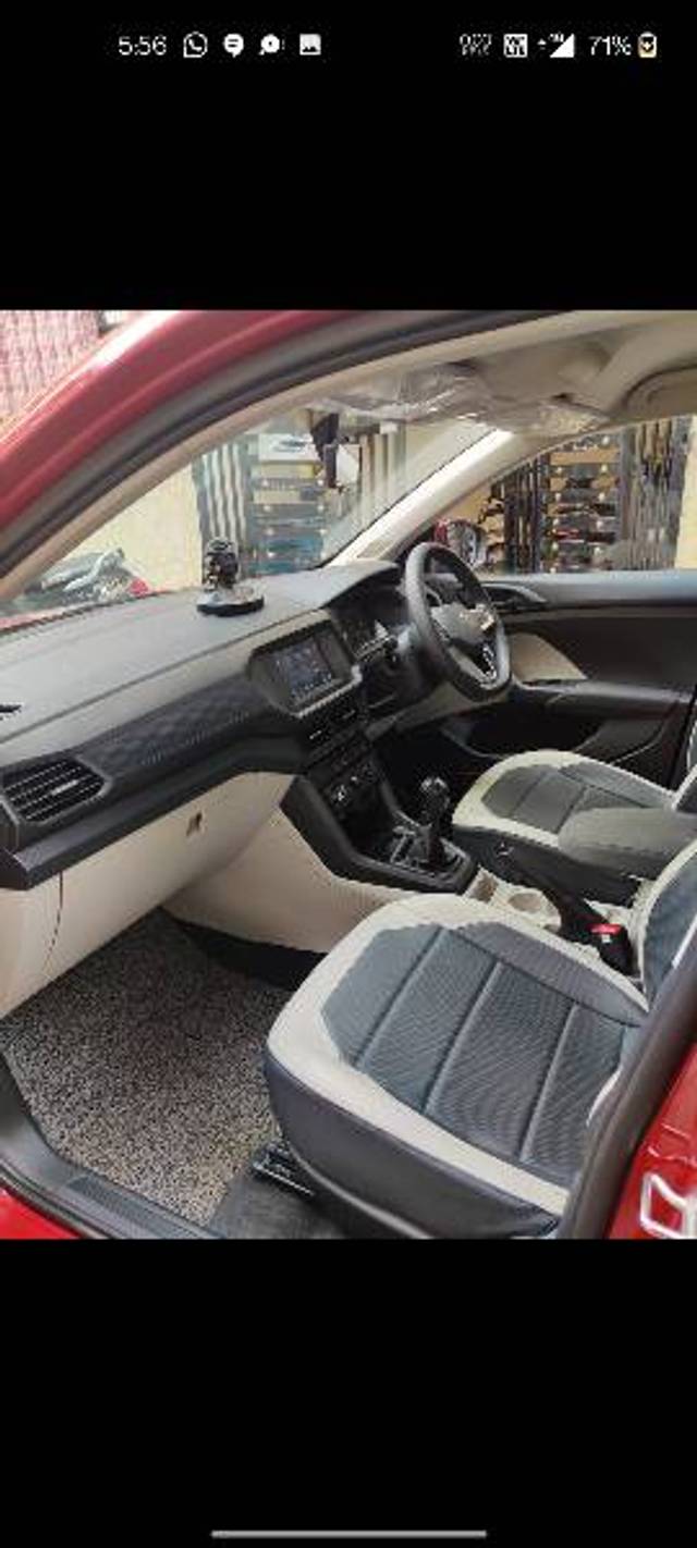 https://images10.gaadi.com/usedgaadi-sellcar/UsedCar/d493bf30-c712-4e7b-860e-64217f15feac/b8df36b0-6d85-40ed-a80a-016460f4fa1c.jpg?imwidth=6401
