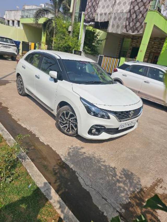 https://images10.gaadi.com/usedgaadi-sellcar/UsedCar/d4e71093-2199-4181-ba47-1b034fac811c/9882ea0d-4a37-4e19-b2a3-a505c7d6f1b3.jpg?imwidth=6400