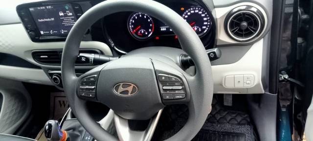 https://images10.gaadi.com/usedgaadi-sellcar/UsedCar/d5012391a/5291d28f-2020-4312-9174-a95335aba50c.jpeg?imwidth=6402