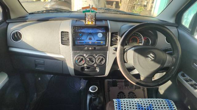 https://images10.gaadi.com/usedgaadi-sellcar/UsedCar/d5013232a/ba77aadf-01cd-42d1-b24c-65f5cb40aa39.jpg?imwidth=6402