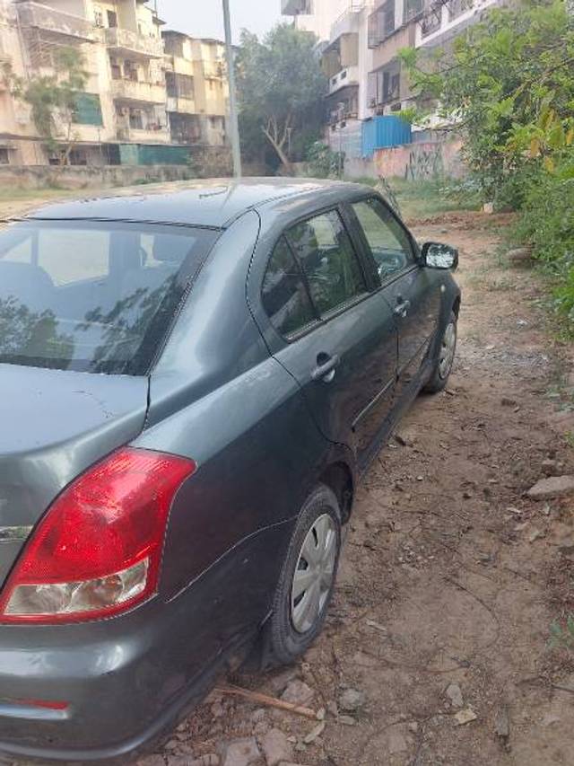 https://images10.gaadi.com/usedgaadi-sellcar/UsedCar/d505c450a/cc4056c6-b230-4323-b1b5-20b4a5c41954.jpg?imwidth=6401