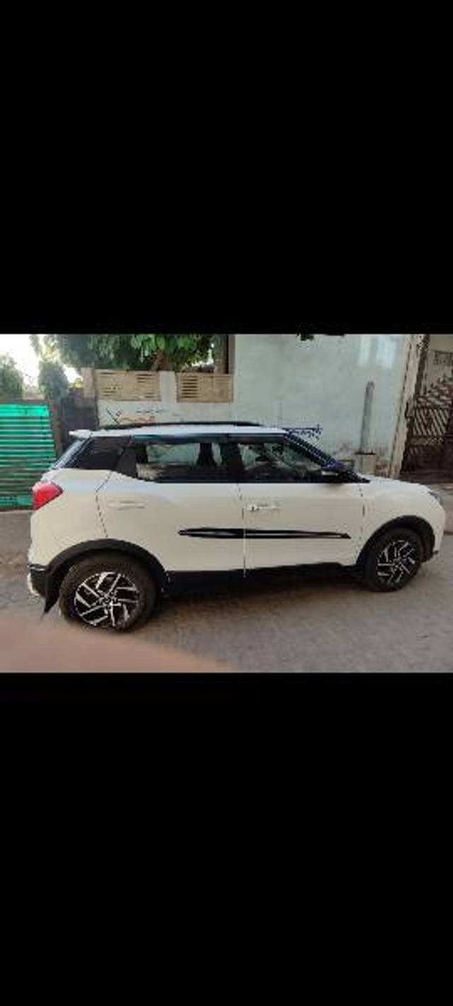 https://images10.gaadi.com/usedgaadi-sellcar/UsedCar/d507a6faa/90d414e9-eeb0-4506-ab09-5afcac255bd8.jpg?imwidth=6402
