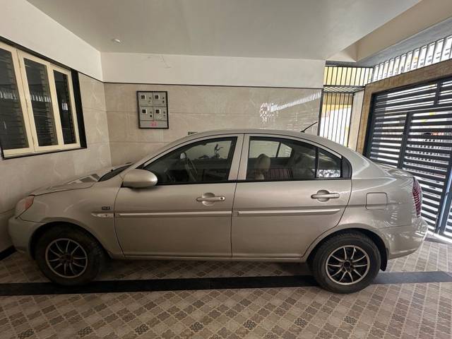 https://images10.gaadi.com/usedgaadi-sellcar/UsedCar/d50ac755a/8df50779-2838-4e42-aaa3-af2322715485.jpeg?imwidth=6402