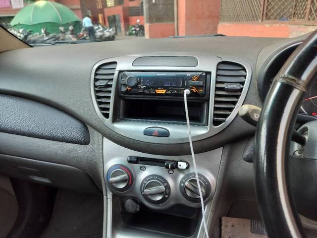 https://images10.gaadi.com/usedgaadi-sellcar/UsedCar/d50b089ba/b51df146-dea3-4f3e-b1da-df479db380fe.jpg?imwidth=6402