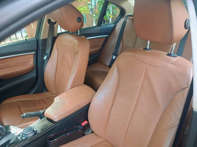 https://images10.gaadi.com/usedgaadi-sellcar/UsedCar/d5168672a/4ff7709f-9508-4ad7-bae2-304a9b87ab61.jpg?imwidth=6401
