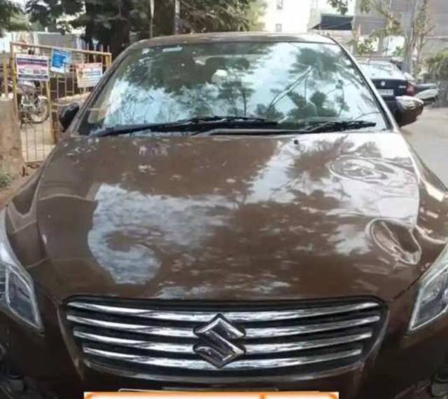https://images10.gaadi.com/usedgaadi-sellcar/UsedCar/d517d0b1a/4d460e80-b204-41e3-bebd-1ef91d8d4298.jpeg?imwidth=6400