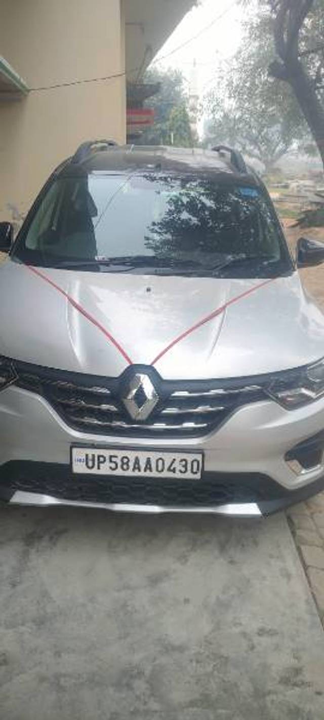 https://images10.gaadi.com/usedgaadi-sellcar/UsedCar/d51b0043a/73f5ca5c-e107-432b-9ad4-fa9016bdda61.jpg?imwidth=6400