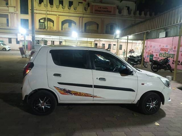https://images10.gaadi.com/usedgaadi-sellcar/UsedCar/d51cb180a/974fbb2a-e90d-4406-81ef-5f5465cbed72.jpg?imwidth=6401