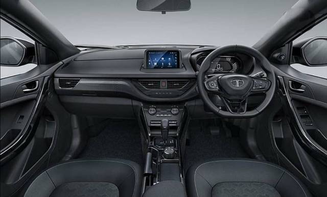 https://images10.gaadi.com/usedgaadi-sellcar/UsedCar/d51e1f7ea/09f721d7-5847-4117-a4e0-df1f94dc2305.jpg?imwidth=6401