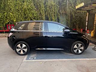Toyota Innova Hycross On Road Price in Jodhpur starts Rs