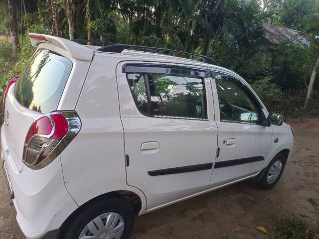 https://images10.gaadi.com/usedgaadi-sellcar/UsedCar/d52a7d73-c318-4bb8-96d3-a8aa966811dc/25b50e9c-9849-4dbe-9405-83ebf06a1375.jpg?imwidth=6401