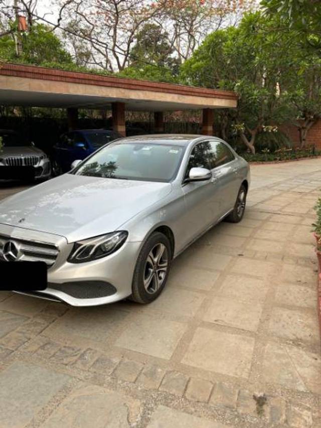 https://images10.gaadi.com/usedgaadi-sellcar/UsedCar/d52b5d84a/3fd4b6c9-b4e4-4308-8a3b-f948d483abcb.JPG?imwidth=6401