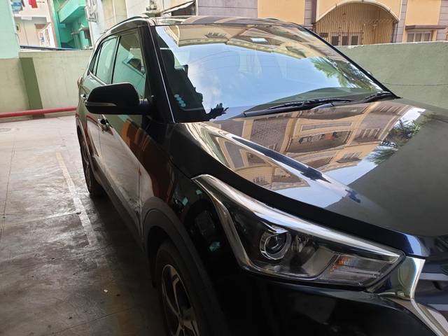 https://images10.gaadi.com/usedgaadi-sellcar/UsedCar/d52b682ba/a34263c2-bfe7-4cb0-b6f4-c3e47abcf199.jpeg?imwidth=6400