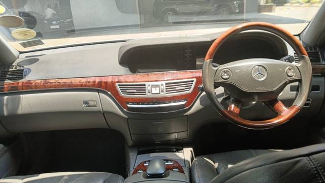 https://images10.gaadi.com/usedgaadi-sellcar/UsedCar/d52d0f18a/3f181a1e-8f10-457c-a49e-a82968b5732d.jpg?imwidth=6402