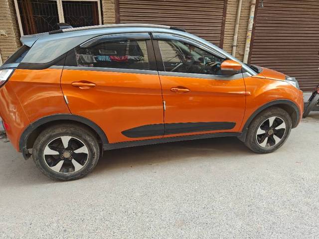 https://images10.gaadi.com/usedgaadi-sellcar/UsedCar/d52dbb65a/2e5fd318-50a3-4e8f-b03e-d9e265def86d.jpg?imwidth=6402