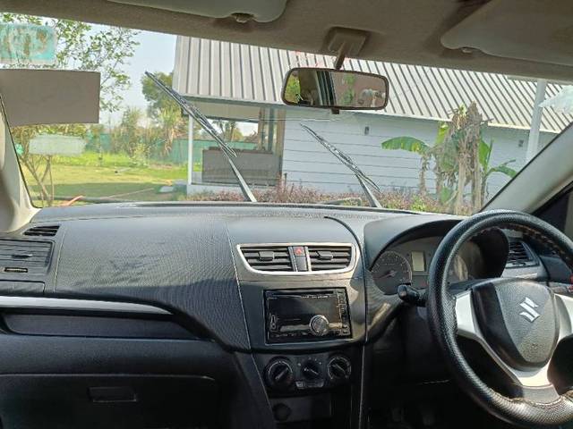 https://images10.gaadi.com/usedgaadi-sellcar/UsedCar/d52f8c37a/61000a23-9cac-4475-a4fb-9fcd36f2d6d4.jpg?imwidth=6402