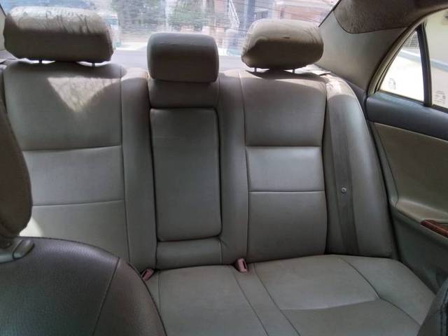 https://images10.gaadi.com/usedgaadi-sellcar/UsedCar/d5314237a/a6906383-9aa5-4efa-a7f5-09feb80ded12.jpg?imwidth=6402