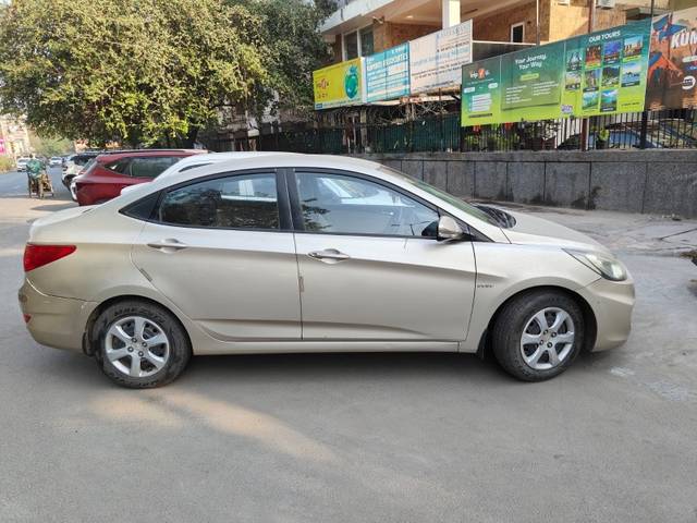 https://images10.gaadi.com/usedgaadi-sellcar/UsedCar/d5329165a/7b589f77-e09b-4cee-b036-3b0790fe6e83.jpeg?imwidth=6401