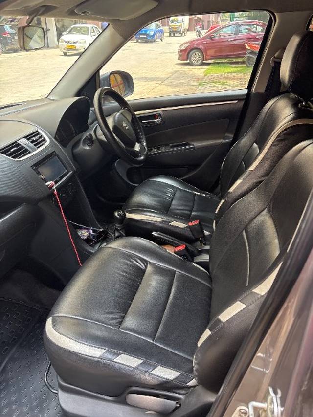 https://images10.gaadi.com/usedgaadi-sellcar/UsedCar/d5363deba/797a2aa5-b624-496a-988a-98c771cf2bd0.jpg?imwidth=6402