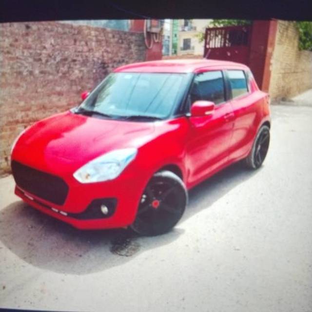 https://images10.gaadi.com/usedgaadi-sellcar/UsedCar/d5381e2da/eb91ac46-af0a-4f4f-9341-b89c6cc77b85.jpg?imwidth=6400