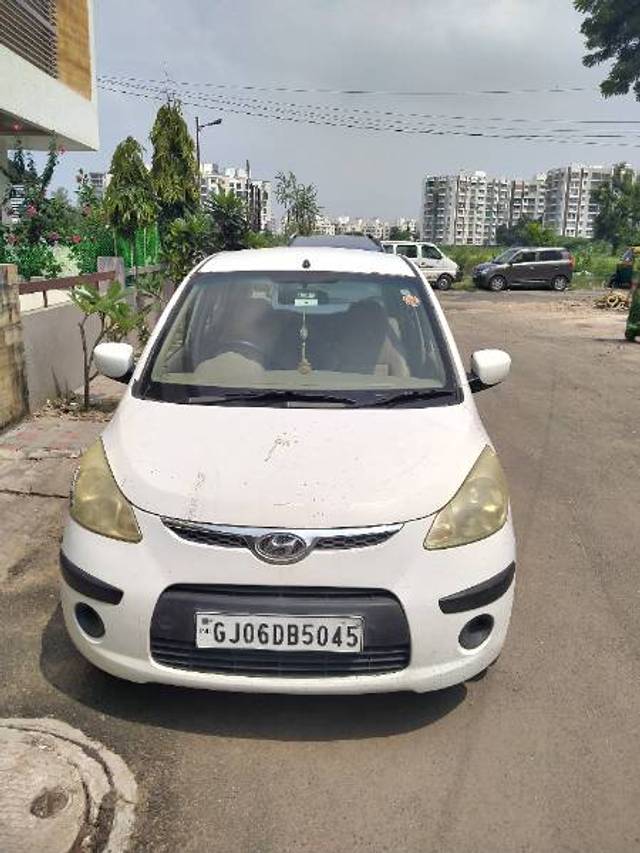 https://images10.gaadi.com/usedgaadi-sellcar/UsedCar/d538ebc4-5d51-48c3-a177-bf84d00feb90/e11a7ac6-577f-4fde-99af-b114c05d6c48.jpg?imwidth=6400