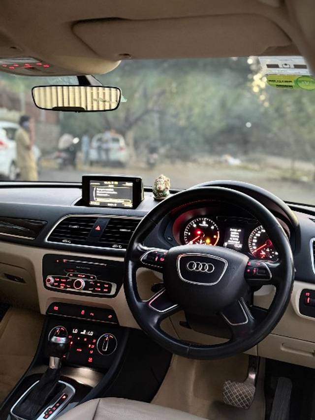 https://images10.gaadi.com/usedgaadi-sellcar/UsedCar/d53c6fcaa/6125e4f0-8618-4ae5-b882-c6c0d25e710e.jpeg?imwidth=6402