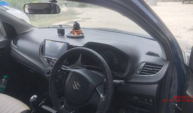 https://images10.gaadi.com/usedgaadi-sellcar/UsedCar/d53f7eb6a/a2231261-89c0-48b8-982e-d5a9dcf79749.jpg?imwidth=6402