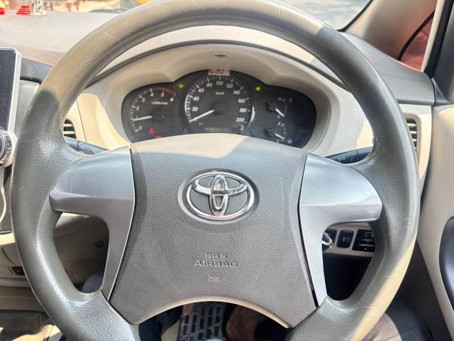 https://images10.gaadi.com/usedgaadi-sellcar/UsedCar/d544e22fa/eaae3123-4ba2-4c8c-aa0d-ce512b4dded7.jpg?imwidth=6401