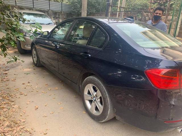 https://images10.gaadi.com/usedgaadi-sellcar/UsedCar/d544e2c0a/ecb66a2a-b4e5-44c3-bae7-f2dac56f5c6a.jpg?imwidth=6402