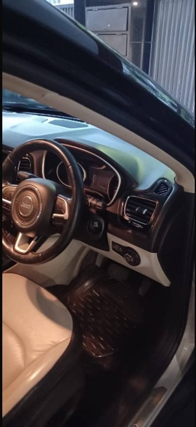 https://images10.gaadi.com/usedgaadi-sellcar/UsedCar/d545db2ea/a4e510a4-8f39-4eab-807c-1b850b2d3c4b.png?imwidth=6400