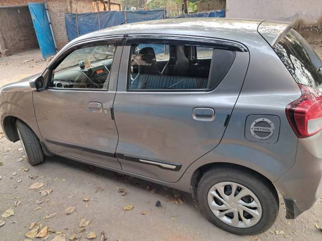 https://images10.gaadi.com/usedgaadi-sellcar/UsedCar/d546d439-083e-4658-944a-99d3e293c95d/6fad6e35-9cc4-4ea0-b360-33a3f0863d61.jpg?imwidth=6401