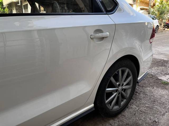 https://images10.gaadi.com/usedgaadi-sellcar/UsedCar/d549ee6aa/657054ae-ce29-483a-8d87-83876497cc23.jpg?imwidth=6401