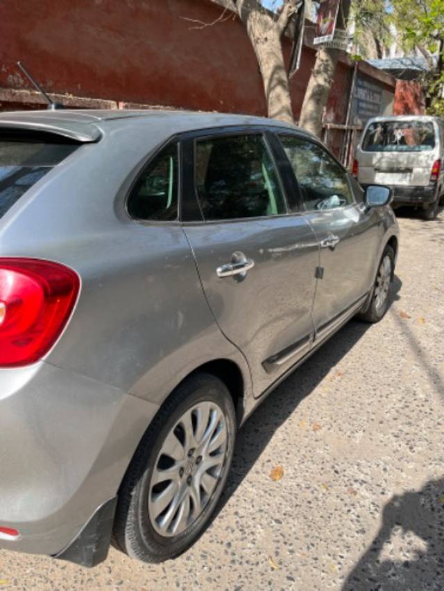 https://images10.gaadi.com/usedgaadi-sellcar/UsedCar/d54b5404a/777f0693-e85e-46fc-9e9a-44ff7c518d45.jpeg?imwidth=6400