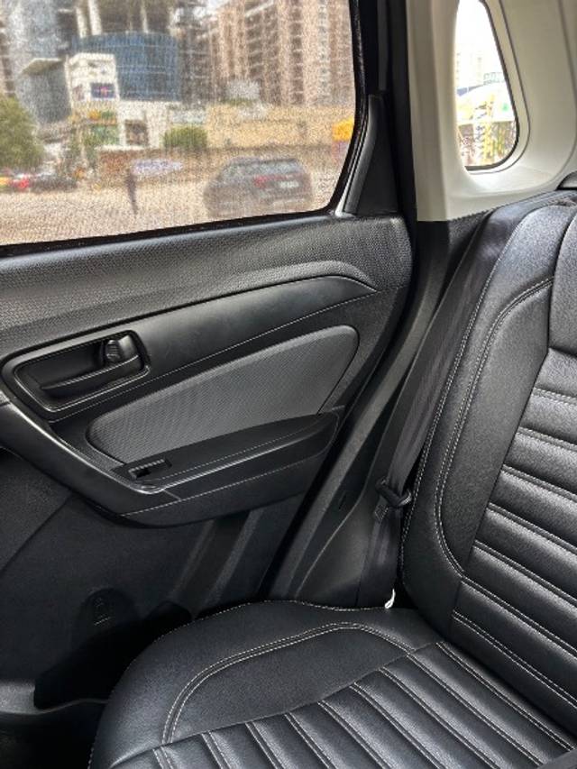 https://images10.gaadi.com/usedgaadi-sellcar/UsedCar/d54c13f4a/88d4c060-8c2d-40e8-99d1-fcacc645ca38.jpeg?imwidth=6401