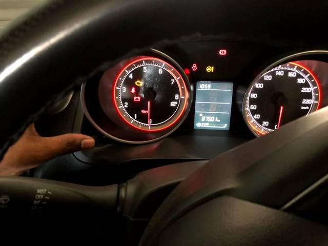 https://images10.gaadi.com/usedgaadi-sellcar/UsedCar/d54ce759a/a02959a7-97d0-4e06-8e47-898a5c5e86d6.jpg?imwidth=6402