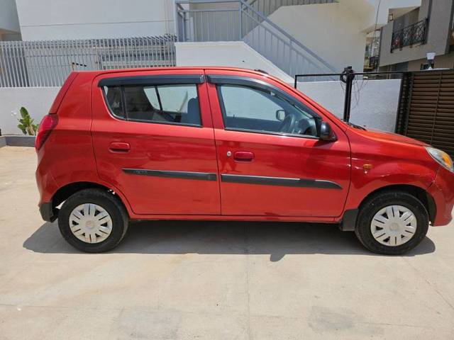 https://images10.gaadi.com/usedgaadi-sellcar/UsedCar/d54dd80aa/834ce396-5c21-450d-8e2d-a18bee452089.jpg?imwidth=6401