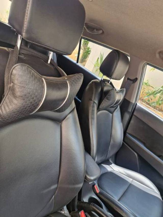 https://images10.gaadi.com/usedgaadi-sellcar/UsedCar/d54f3539a/e258a65f-6146-449a-b07e-7b84b08cc83c.jpeg?imwidth=6402