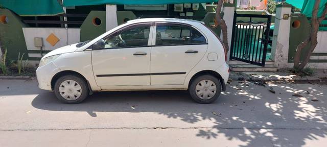 https://images10.gaadi.com/usedgaadi-sellcar/UsedCar/d552afd0a/27051bfe-5d43-4fd1-88e7-319f8fa7da0b.jpg?imwidth=6401