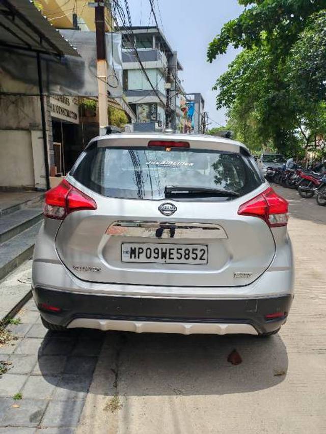 https://images10.gaadi.com/usedgaadi-sellcar/UsedCar/d5533bb5a/001e881d-93b9-4a95-a7d0-beef64a0c721.jpg?imwidth=6401