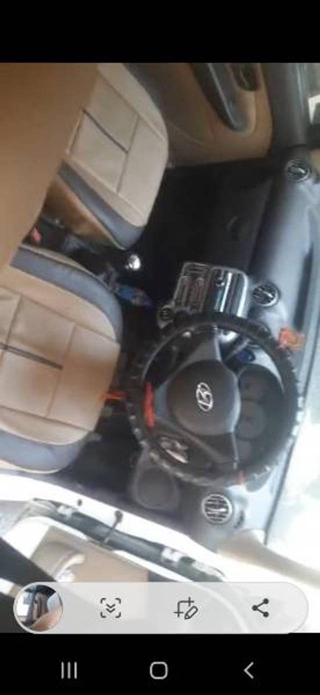 https://images10.gaadi.com/usedgaadi-sellcar/UsedCar/d553dadea/9dde729b-44c3-43aa-a4ec-297f7782245d.jpg?imwidth=6401