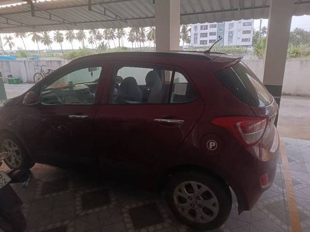 https://images10.gaadi.com/usedgaadi-sellcar/UsedCar/d55888c4a/fd9a12ef-4654-4d28-b9f1-ea2a8cd1e2a9.jpg?imwidth=6402